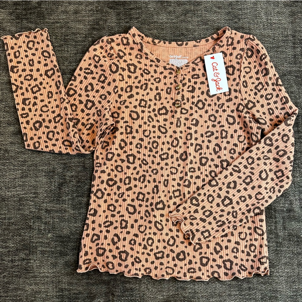 Cat & Jack Tan Leopard Ribbed Long Sleeve Top